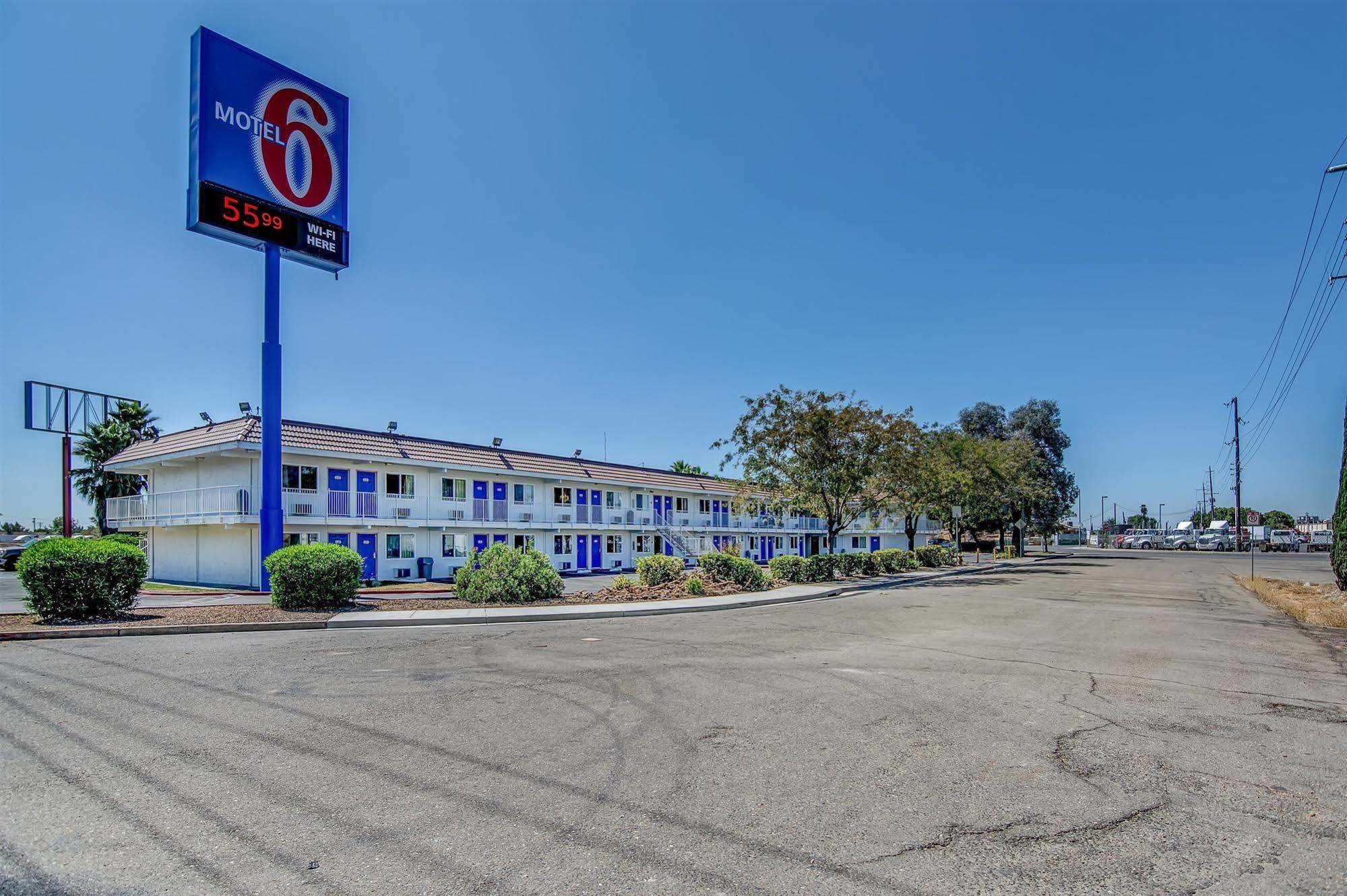 Motel 6-Stockton, Ca - Charter Way West المظهر الخارجي الصورة